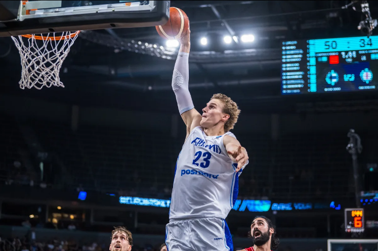 创历史！芬兰男篮大胜格鲁吉亚首进欧锦赛四强 马尔卡宁17+4帽